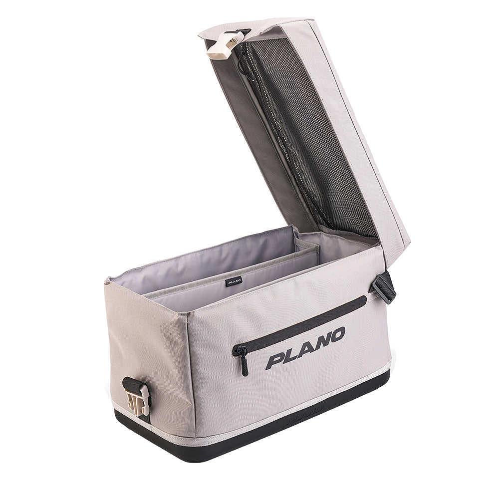 Plano Weekend Softsider Tackle Bag 3700 Series Coast P000282