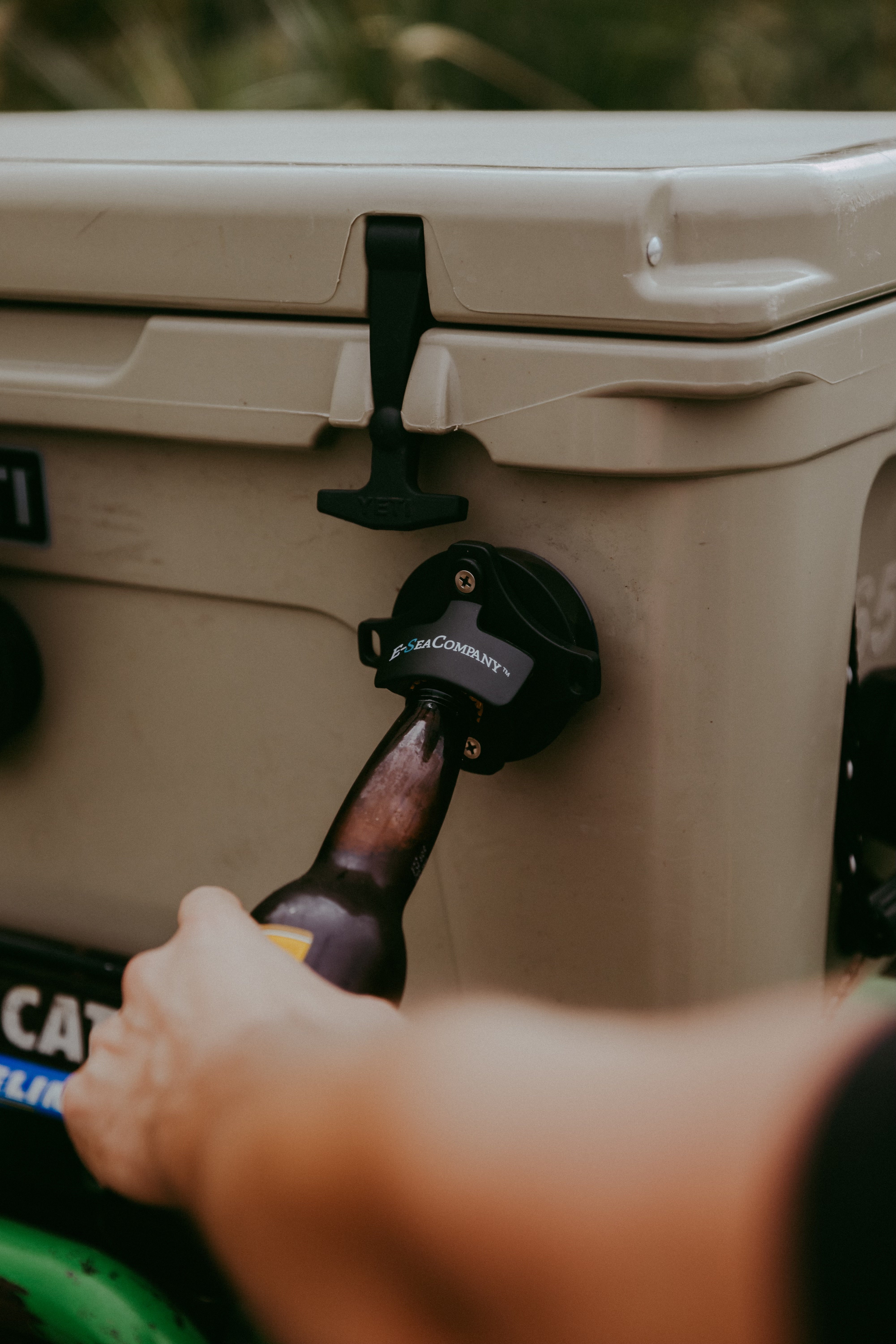E-Sea Opener-Suction Mounted Bottle Opener - Keep Casting Fishing & Outdoors