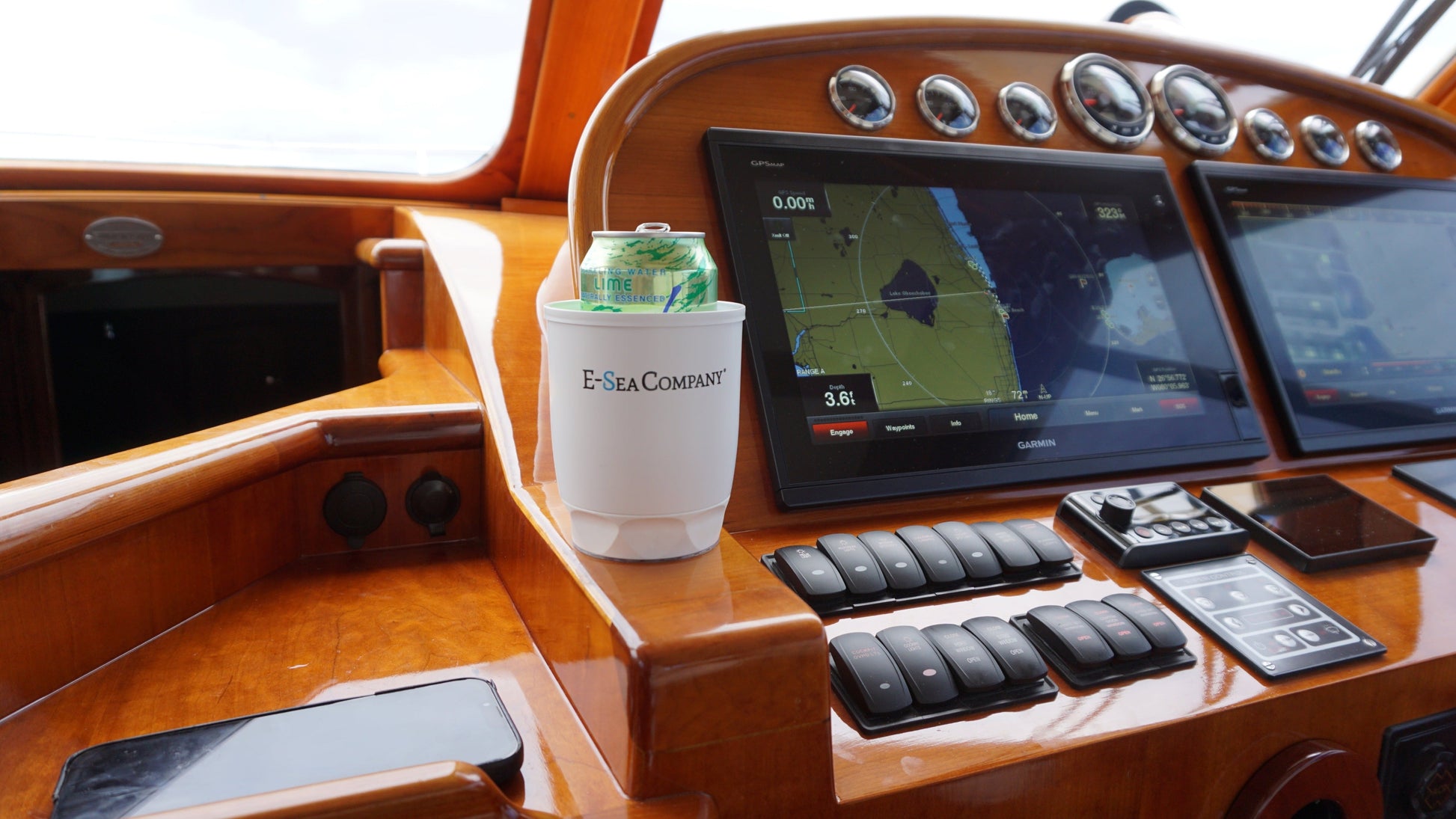 E-Sea Cup Original-Suction Mounted Cup Holder-White - Keep Casting Fishing & Outdoors