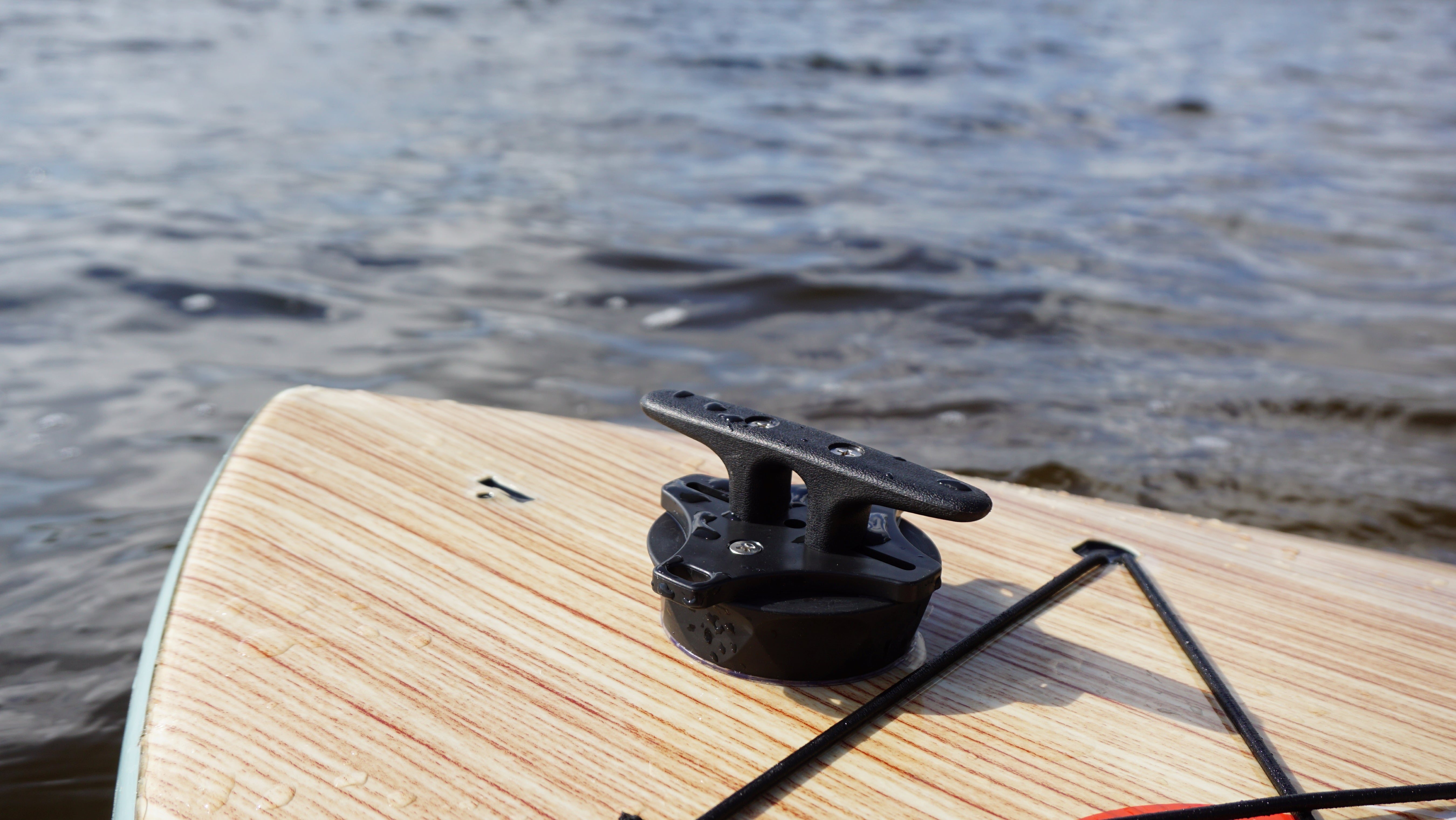 E-Sea Cleat-Suction Mounted Utility Cleat - Keep Casting Fishing & Outdoors