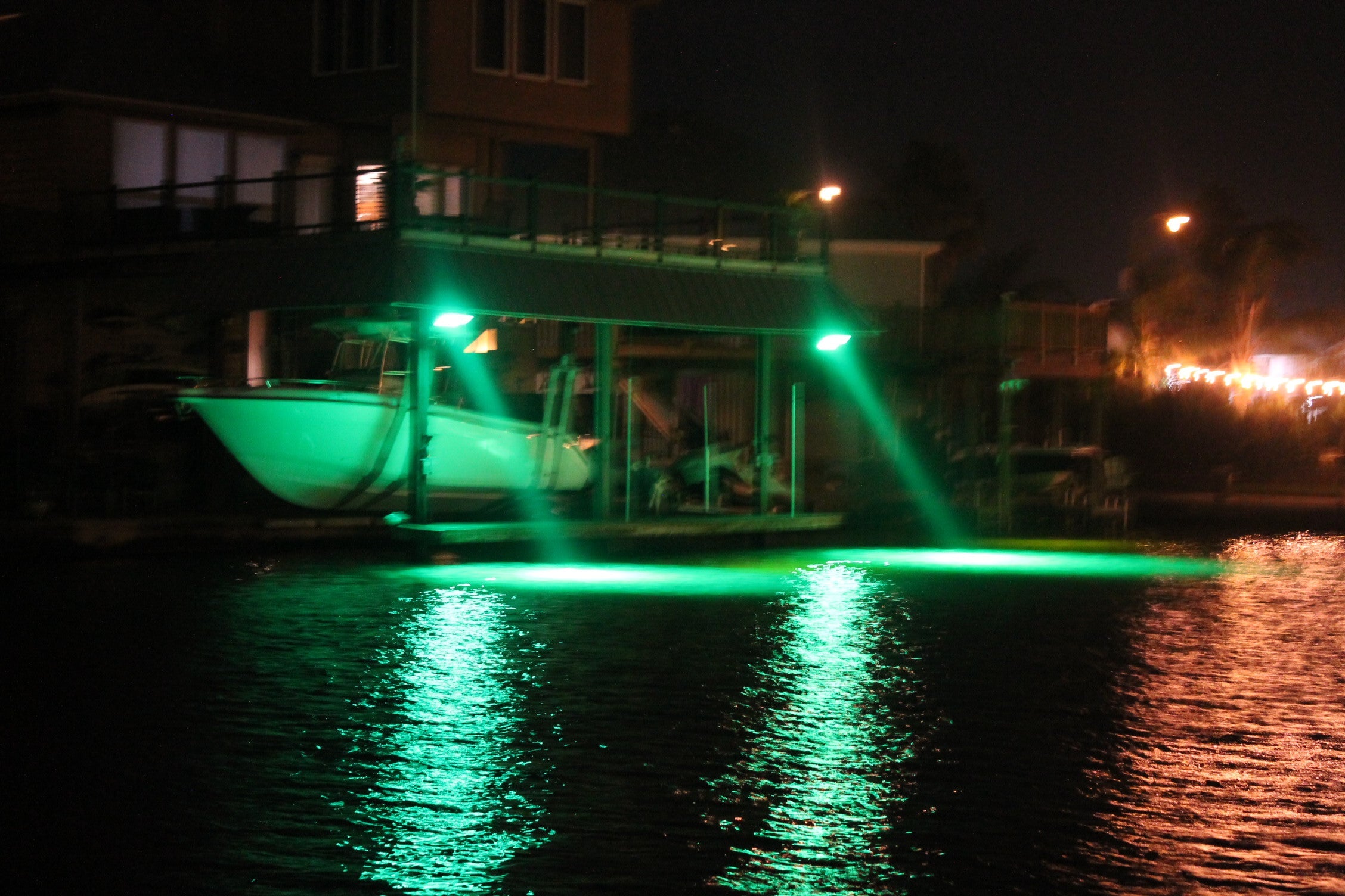 Laser Super Spot 2000 Overhead LED Light - Keep Casting Fishing & Outdoors
