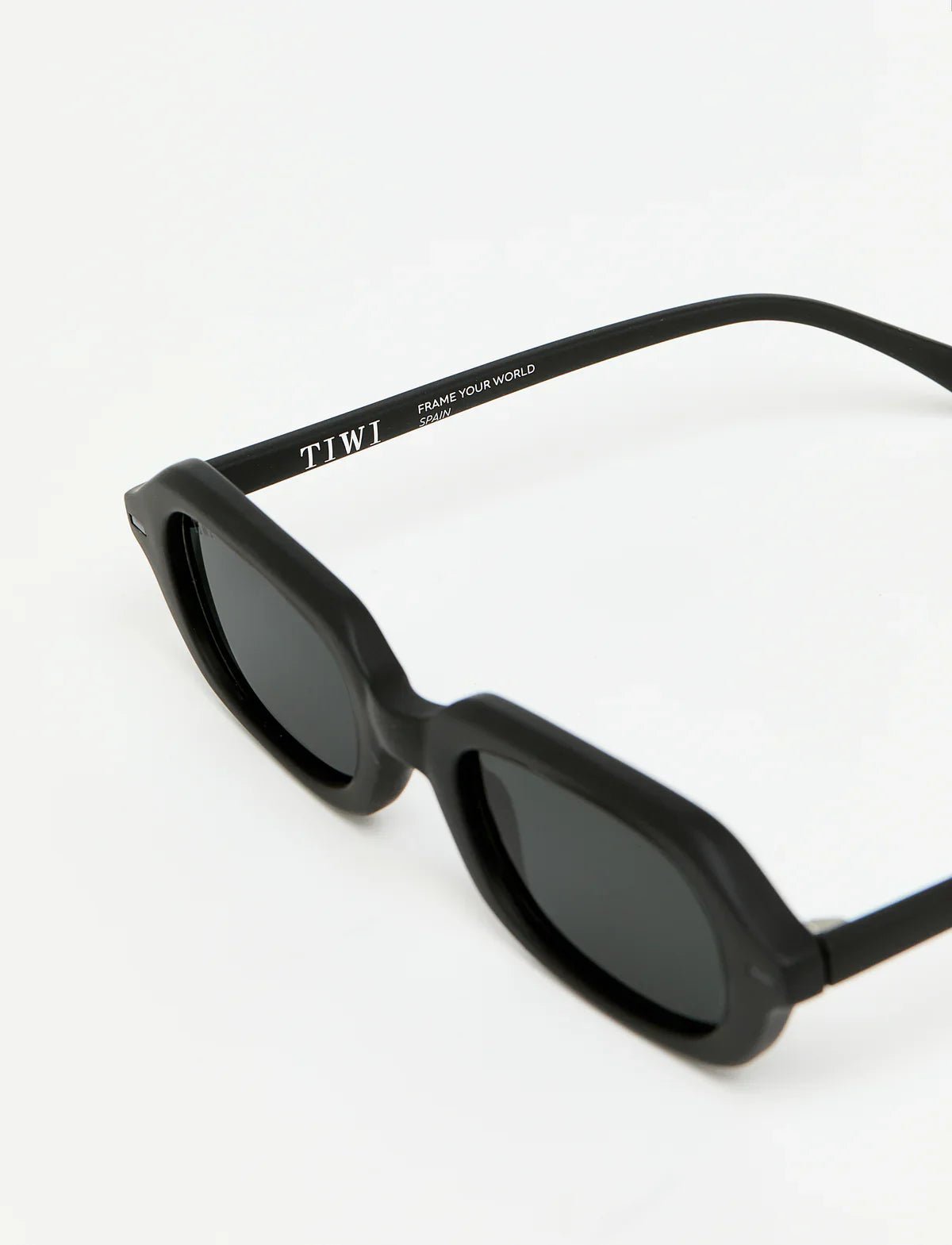 BENNETT - Keep Casting Fishing & Outdoors