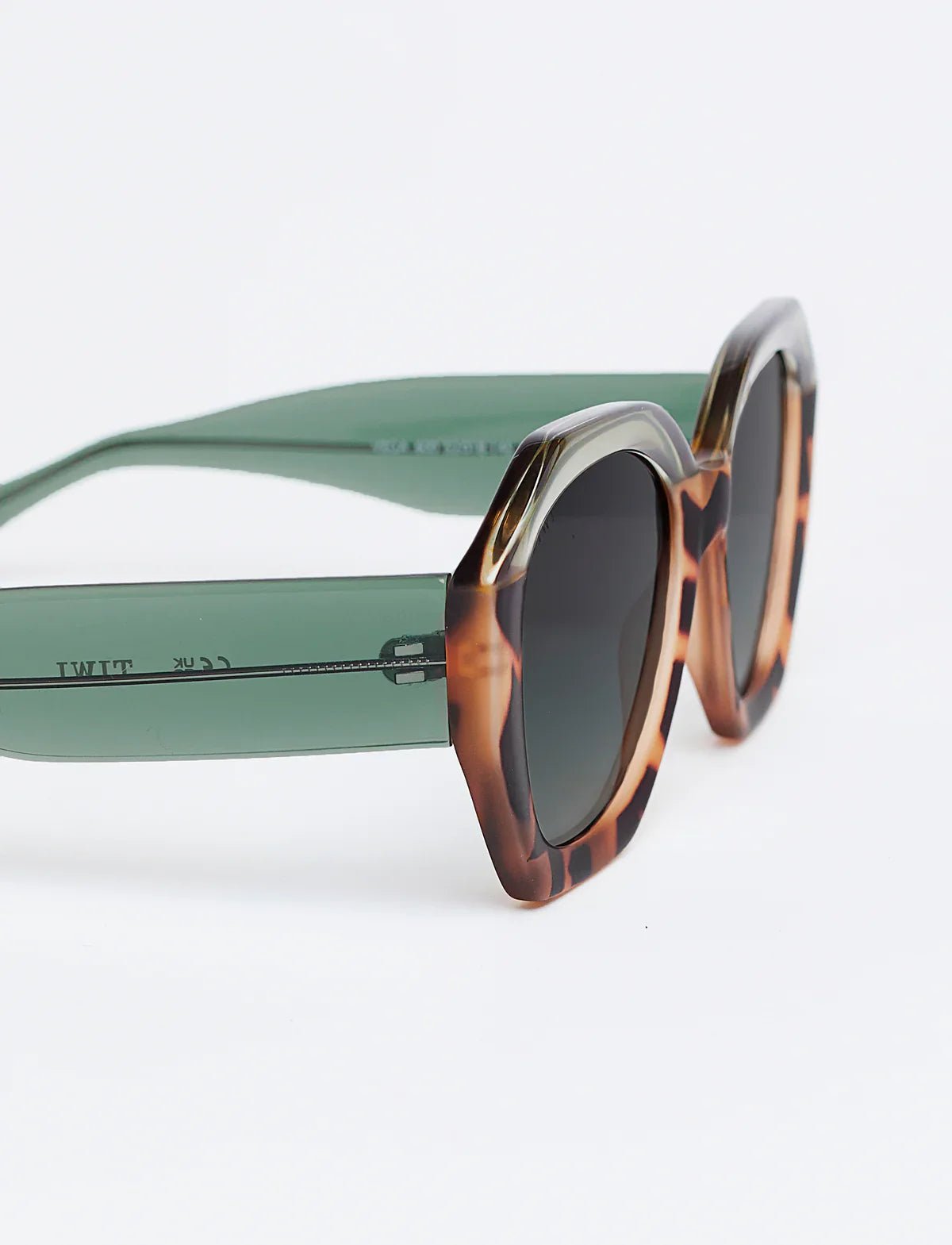 VEGA - Keep Casting Fishing & Outdoors